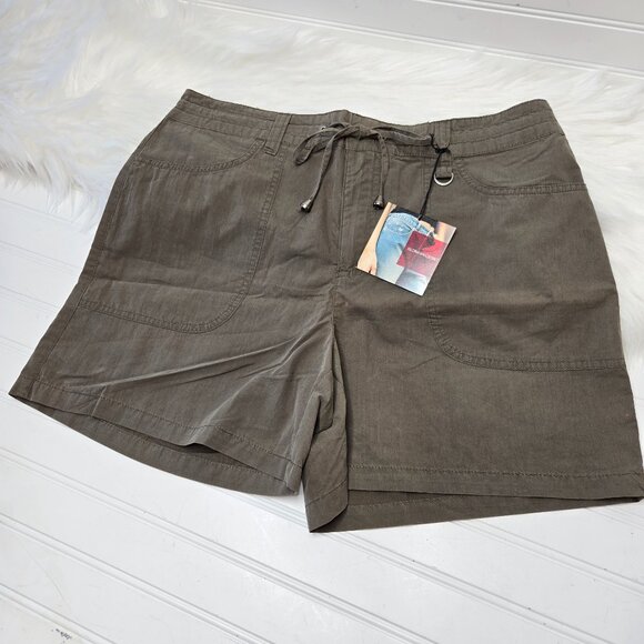 Gloria Vanderbilt Shorts Women's Size 12 Green Bermuda Drawstring Pockets NWT - Picture 1 of 12